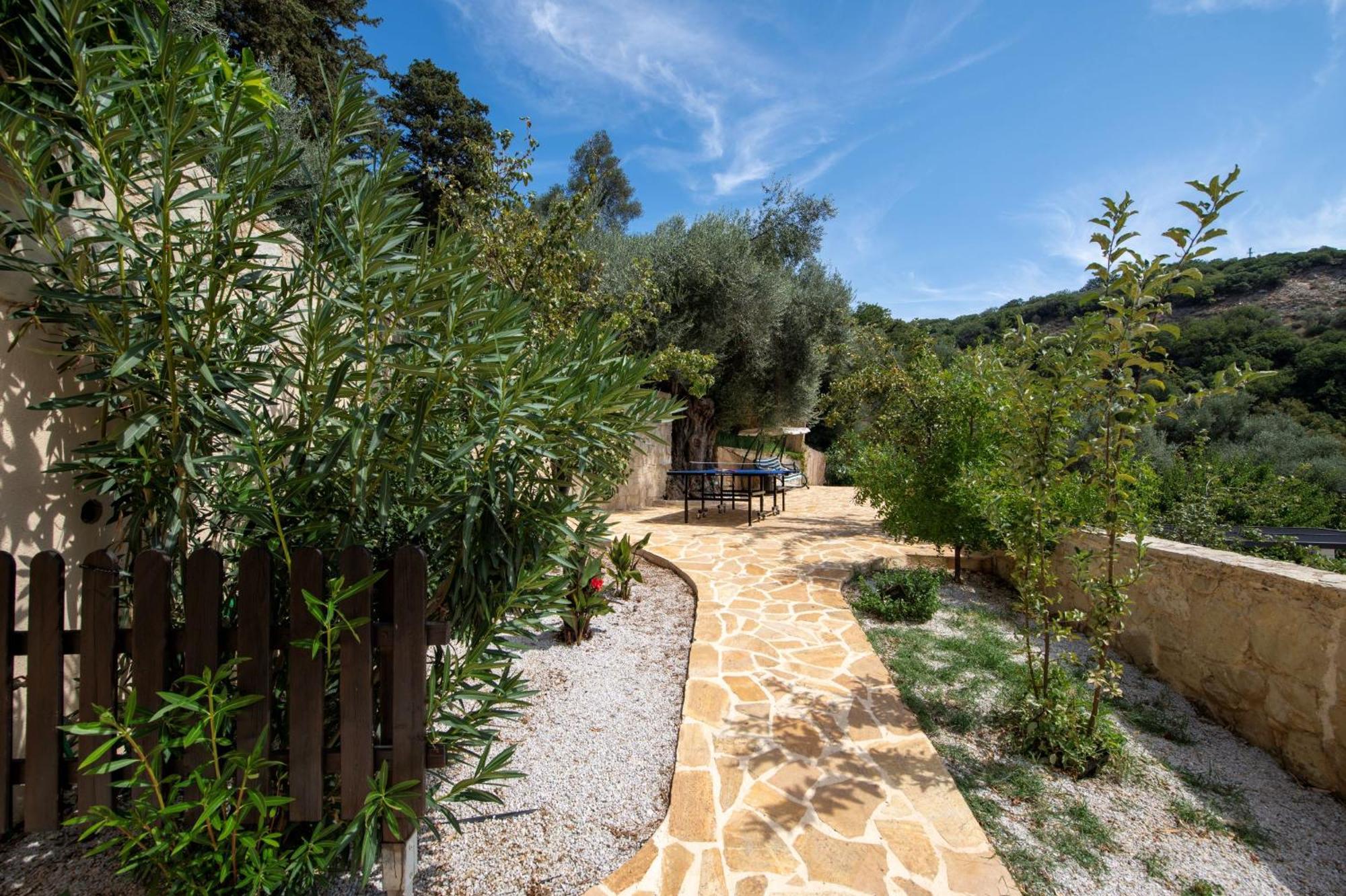 Serenity River Villa Palaiochora Exterior photo