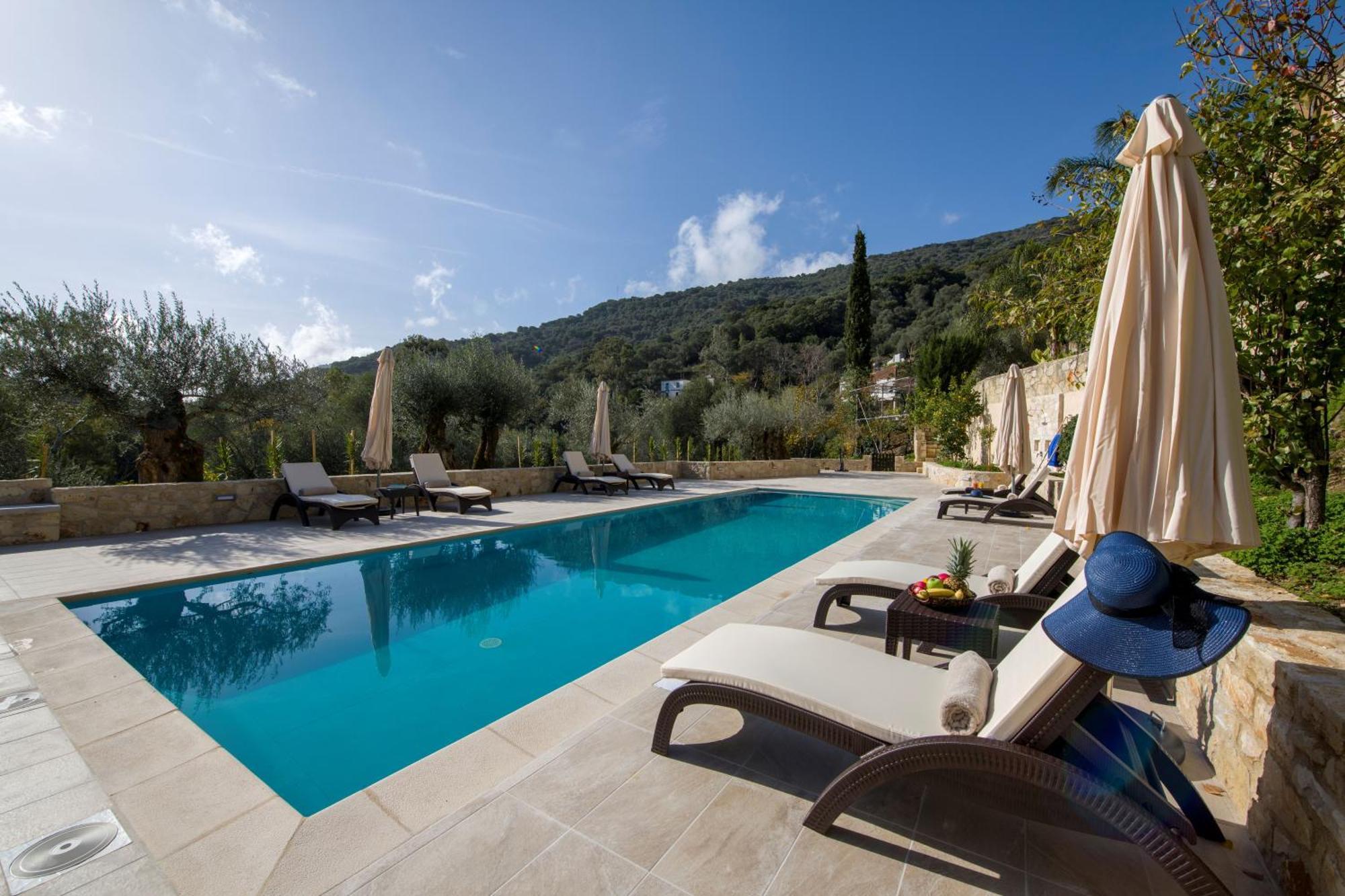 Serenity River Villa Palaiochora Exterior photo