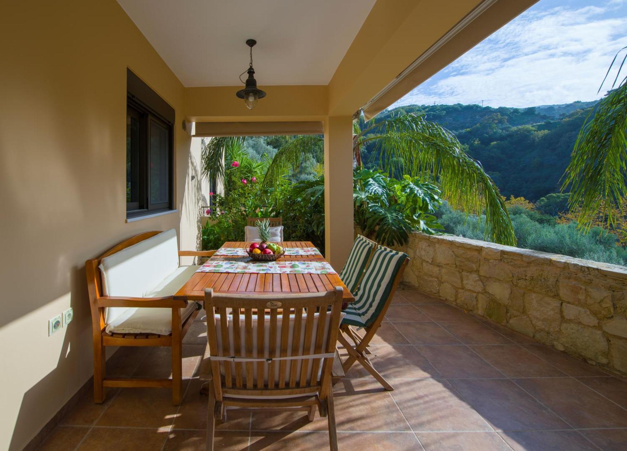 Serenity River Villa Palaiochora Exterior photo